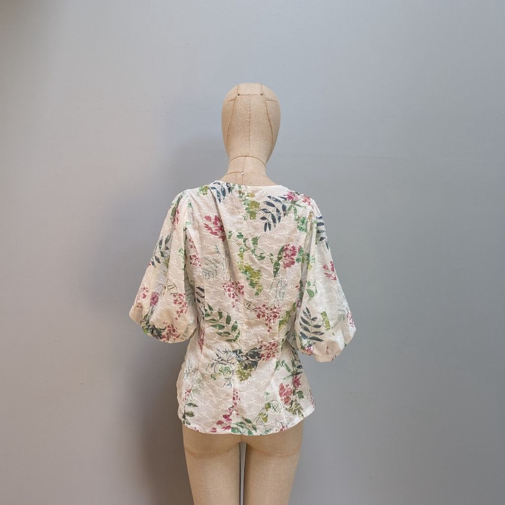 Gracia White Pink Floral Eyelet Blouse - Medium - Picture 3 of 7